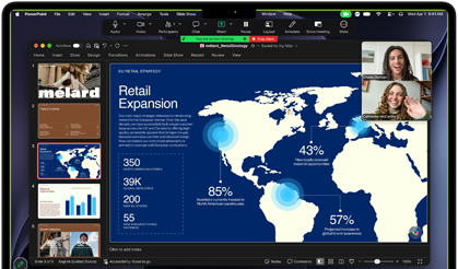 Pantalla de un MacBook Pro que muestra una presentación de PowerPoint compartida durante una llamada de Zoom, con la diapositiva 3 abierta sobre la expansión comercial con un mapa del mundo y estadísticas clave de la empresa