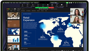 Pantalla de un MacBook Pro que muestra una presentación de PowerPoint compartida durante una llamada de Zoom, con la diapositiva 3 abierta sobre la expansión comercial con un mapa del mundo y estadísticas clave de la empresa